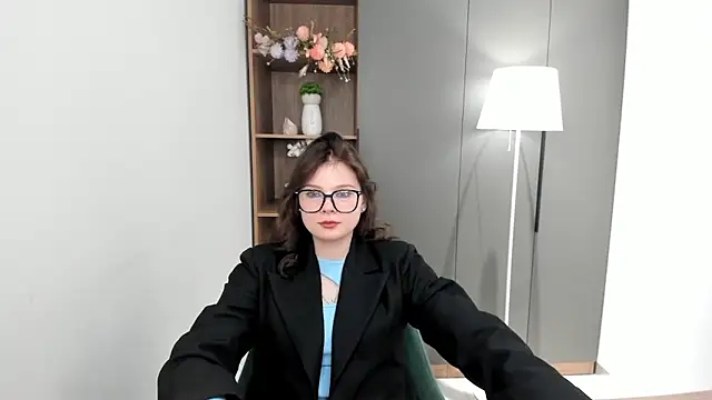 QuinnHeileman online show from December 23, 9:29 am