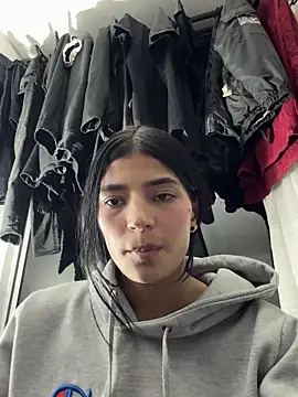 Ema Rose  online show from January 8, 1:41 am