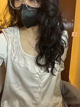 Sofiababy22 online show from February 5, 12:43 pm