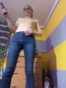 SexyMamiVee online show from April 22, 4:52 pm