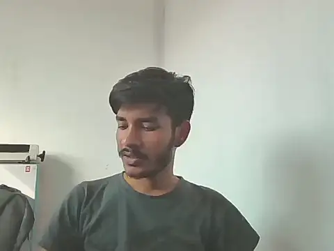 Snapshot of badaa_lund chatting on April 6, 10:49 am badaa lund online show from April 6, 10:49 am