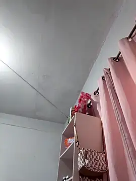 Snapshot of san_tti08 chatting on December 22, 10:34 am san tti08 online show from December 22, 10:34 am