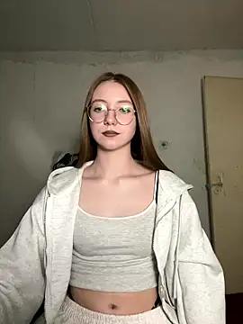 Eseniya  online show from January 7, 1:35 pm