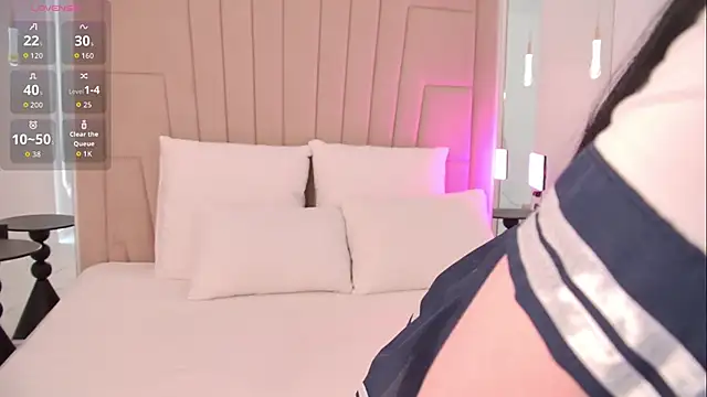 CindyMill online show from January 10, 6:15 am