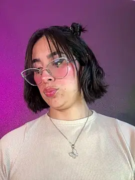 luna gv online show from January 19, 10:19 am