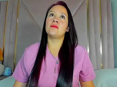 Snapshot of Gaviota_HH chatting on December 22, 8:39 pm Gaviota HH online show from December 22, 8:39 pm