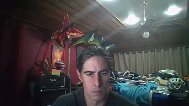 koolchillfun696969 online show from December 23, 4:21 am