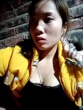 yeutinh00 online show from January 7, 7:22 am