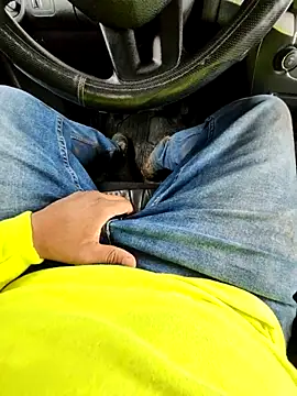 Snapshot of 115gunz chatting on January 5, 6:22 pm 115gunz online show from January 5, 6:22 pm