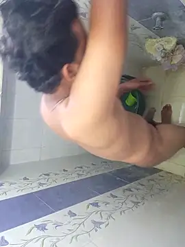 jerryrooh69 online show from April 21, 2:15 am