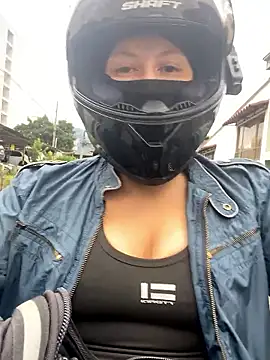 Scarlet auraa online show from January 12, 7:08 pm