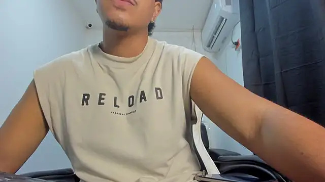 Darkalphax1 online show from January 8, 2:41 pm