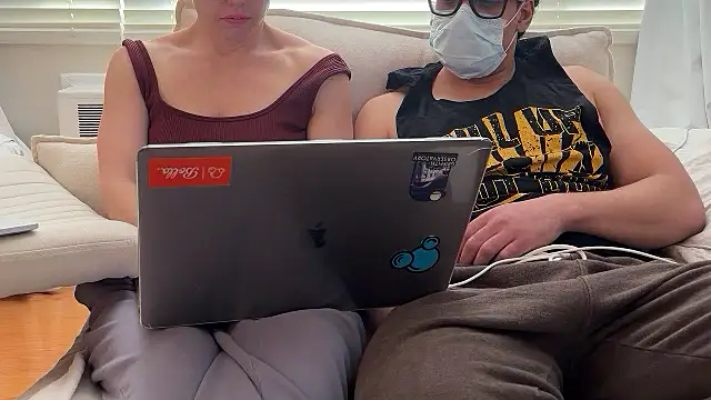 Ambrrr online show from April 5, 8:39 pm