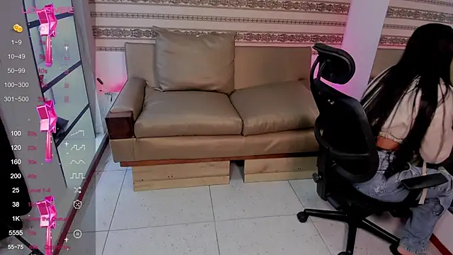 xxximena angels  online show from April 14, 7:42 pm