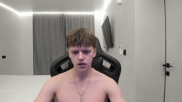 bonekoambalabu online show from March 31, 11:05 pm