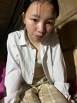 nanaa71 online show from February 8, 1:25 pm