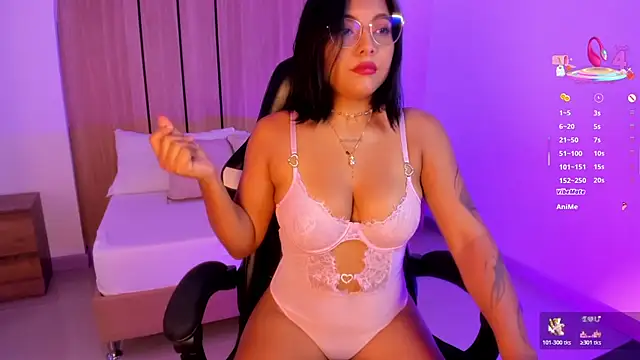 nina desire  online show from May 28, 2:09 am