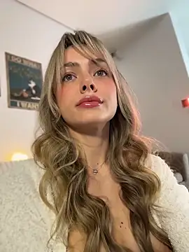 Kylie Mystic online show from April 21, 3:02 am