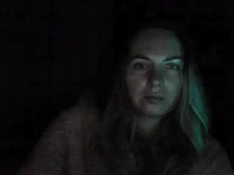 VikiLove765 online show from January 17, 11:19 pm