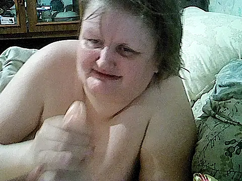 nataly4560 online show from April 4, 10:29 pm