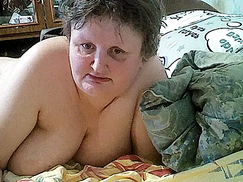 nataly4560 online show from April 14, 4:46 pm