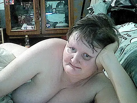 Snapshot of nataly4560 chatting on April 24, 7:38 pm nataly4560 online show from April 24, 7:38 pm