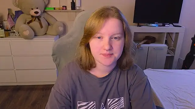 Ol1via online show from April 2, 1:58 am