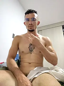 whitebull97 online show from January 7, 5:10 am