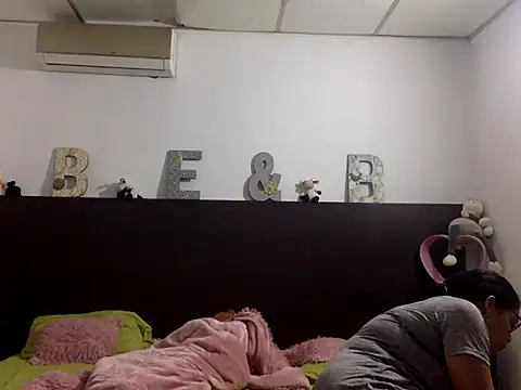 Flabia Roses online show from January 13, 12:32 pm