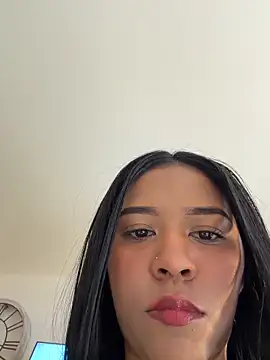 AnahiSkye online show from March 3, 6:25 pm