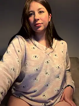 evelynrosess1 online show from January 7, 3:53 am