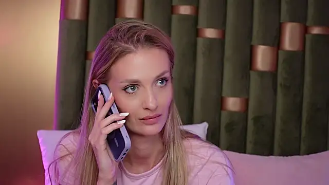 AmeliaAngel online show from January 5, 5:27 pm