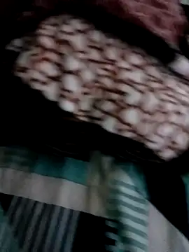 hungryfuckj online show from January 8, 8:33 pm