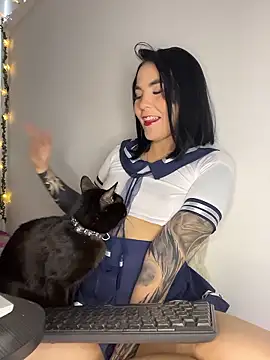 kateCass online show from January 14, 8:03 pm