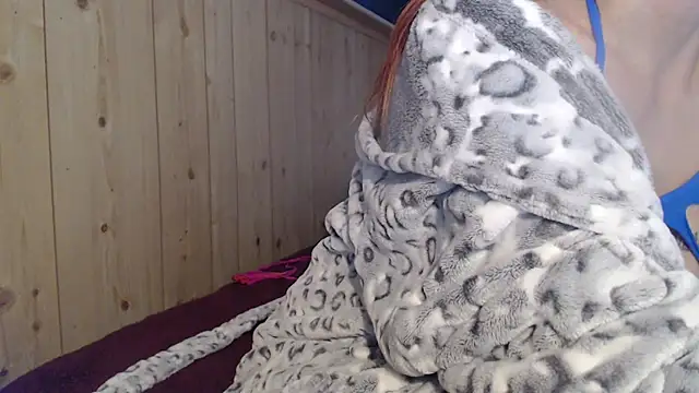 Snapshot of saraswirls69@xh chatting on February 27, 4:10 pm saraswirls69xh online show from February 27, 4:10 pm