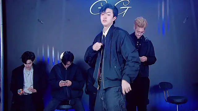 GG-boy002 online show from January 16, 4:27 am