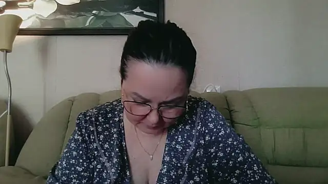 infinity loveliness online show from March 23, 9:24 am