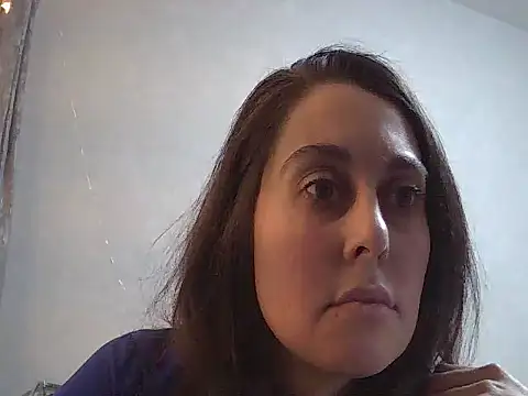 BeniaGoureis online show from January 8, 4:31 pm