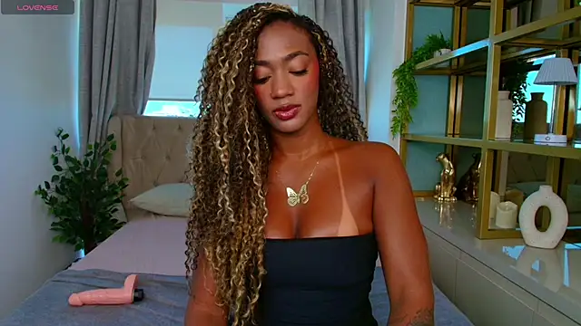 Patricia Rosse21 online show from April 13, 11:27 am