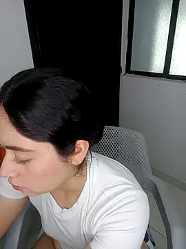 SweetAlbedo online show from February 25, 9:02 pm