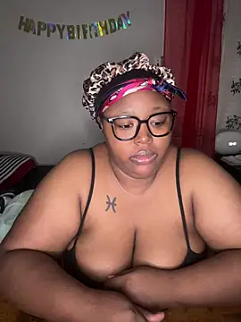 Chocolatebunnyxx96 online show from February 23, 5:16 am
