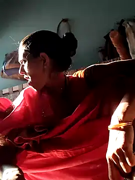 Bhavna8080 online show from May 4, 2:07 am