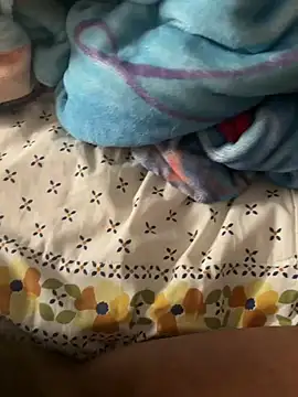 444WX444 online show from February 13, 8:16 pm