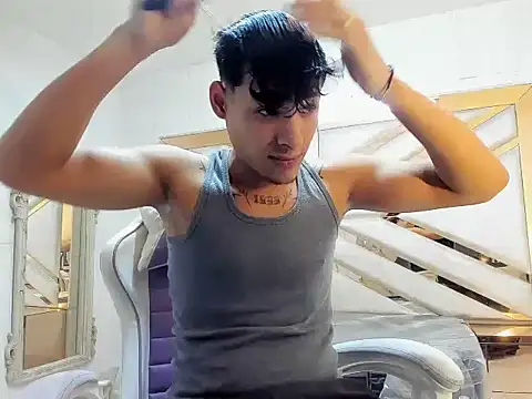 MaxStar26 online show from January 13, 2:44 pm