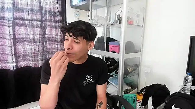 MaxStar26 online show from January 15, 1:16 pm