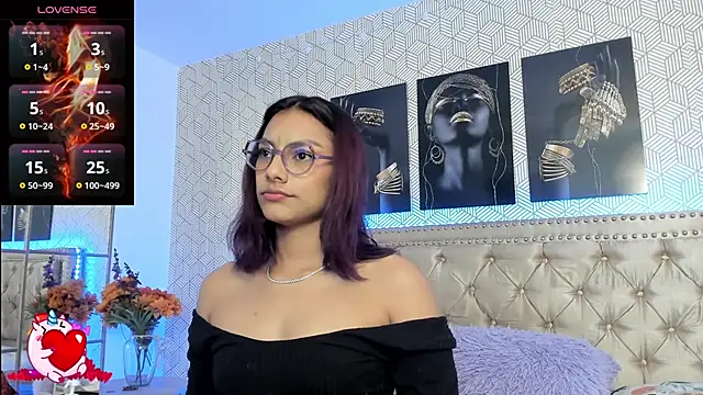 MeganRosseX online show from February 2, 9:13 pm