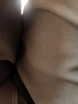 Snapshot of Cupalshow123 chatting on January 7, 6:27 am Cupalshow123 online show from January 7, 6:27 am