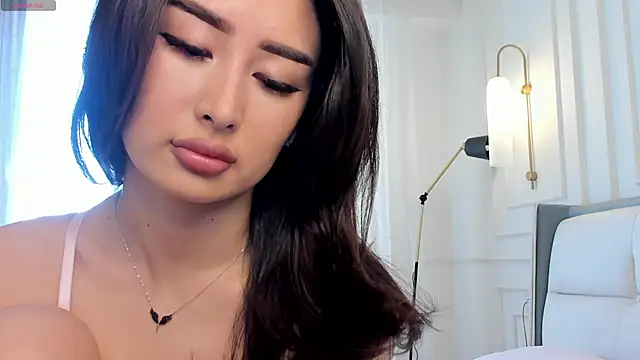 SayokoMia S online show from January 6, 8:18 am