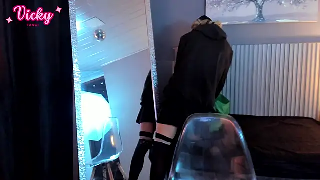 vicky fant4sy online show from February 6, 1:36 pm