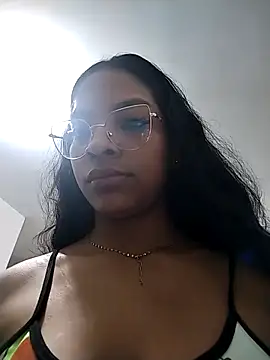 Snapshot of KATALINA_SANTANA_ chatting on March 1, 11:40 pm KATALINA SANTANA online show from March 1, 11:40 pm